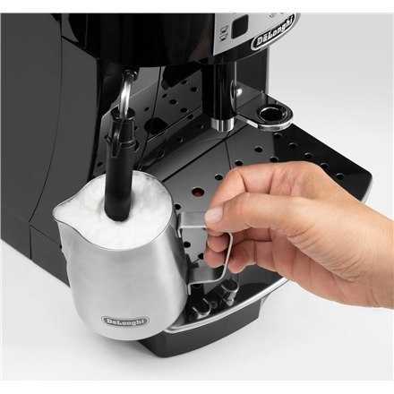 Delonghi | Ekspres do kawy | ECAM22.112.B Magnifica S | Ciśnienie pompy 15 bar | Wbudowany spieniacz do mleka | Automatyczny | 1 Delonghi | Ekspres do kawy | ECAM22.112.B Magnifica S | Ciśnienie pompy 15 bar | Wbudowany spieniacz do mleka | Automatyczny | 1
