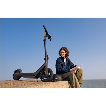 Ninebot by Segway Kickscooter E2 PRO E, czarny | Segway Ninebot by Segway Kickscooter E2 PRO E, czarny | Segway