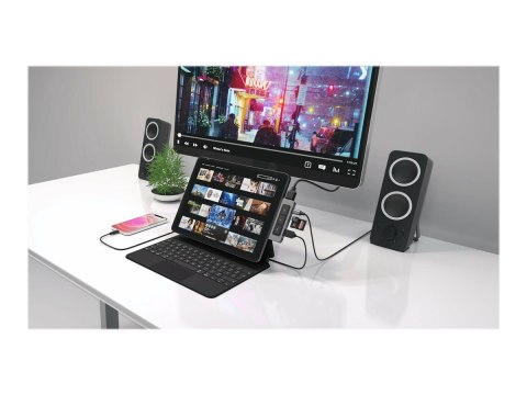 Koncentrator portów USB-C HyperDrive Media 6-w-1 do iPad Pro/Air | Ilość portów HDMI: 1 Koncentrator portów USB-C HyperDrive Media 6-w-1 do iPad Pro/Air | Ilość portów HDMI: 1