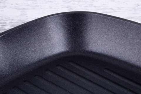 PATELNIA GRILLOWA Z POWŁOKĄ TYTANOWĄ KWADRATOWA 28CM BERLINGER HAUS MONACO BH-7092 PATELNIA GRILLOWA Z POWŁOKĄ TYTANOWĄ KWADRATOWA 28CM BERLINGER HAUS MONACO BH-7092