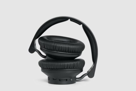 Muse TV Headphones with Transmitter Charging Base M-282 CTV, Black | Muse Muse TV Headphones with Transmitter Charging Base M-282 CTV, Black | Muse