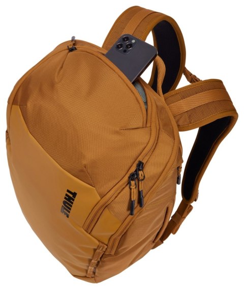 Thule Chasm Backpack 26L - Golden Brown Thule Chasm Backpack 26L - Golden Brown