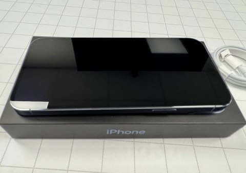 Apple REFURBISHED Grade B | Blue | 6.7 " | Super Retina XDR OLED | 2778 x 1284 pixels | Internal RAM 6 GB | 128 GB | Dual SIM | Apple REFURBISHED Grade B | Blue | 6.7 " | Super Retina XDR OLED | 2778 x 1284 pixels | Internal RAM 6 GB | 128 GB | Dual SIM |