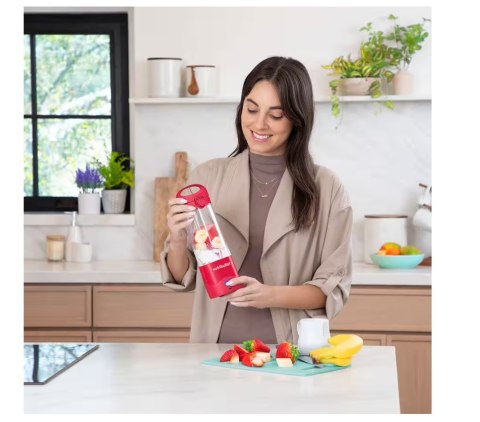 Nutribullet Sport Blender | NBP003MA | Przenośny | Materiał słoika Tritan | Pojemność słoika 0,475 L | Kruszenie lodu | Magenta Nutribullet Sport Blender | NBP003MA | Przenośny | Materiał słoika Tritan | Pojemność słoika 0,475 L | Kruszenie lodu | Magenta