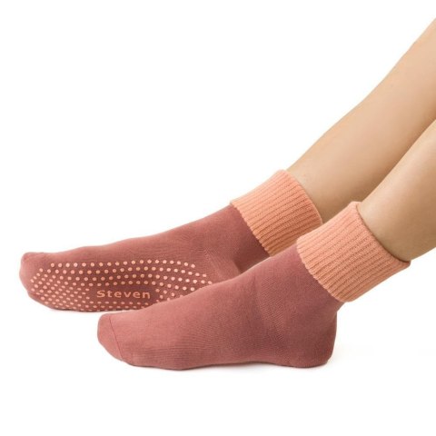 SKARPETY DAMSKIE FROTTE ABS 126 STEVEN SKARPETY DAMSKIE FROTTE ABS 126 STEVEN