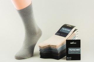 SKARPETY KLASYCZNE Z ELASTANEM NADIR