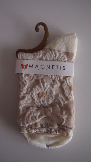 SKARPETY KWIATY MAGNETIS